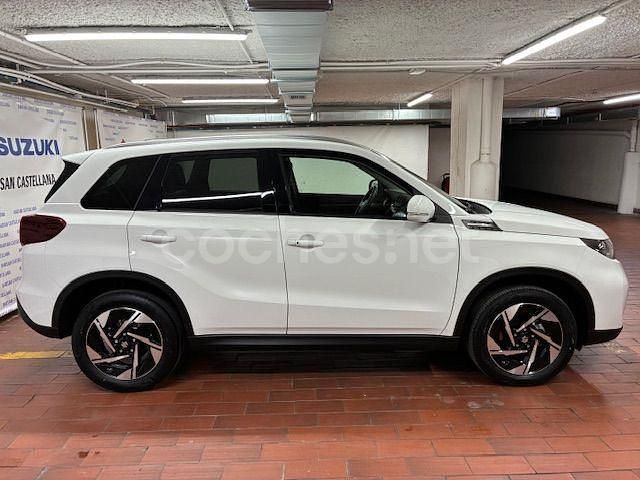 Usado Suzuki Vitara 129 CV (94 kW) 2025 Blanco SUV