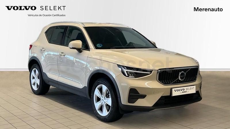 Usado Volvo XC40 Core 163 CV (119 kW) 2025 Beige SUV