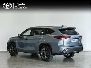 Usado Toyota Highlander Advance 248 CV (182 kW) 2022 Gris SUV