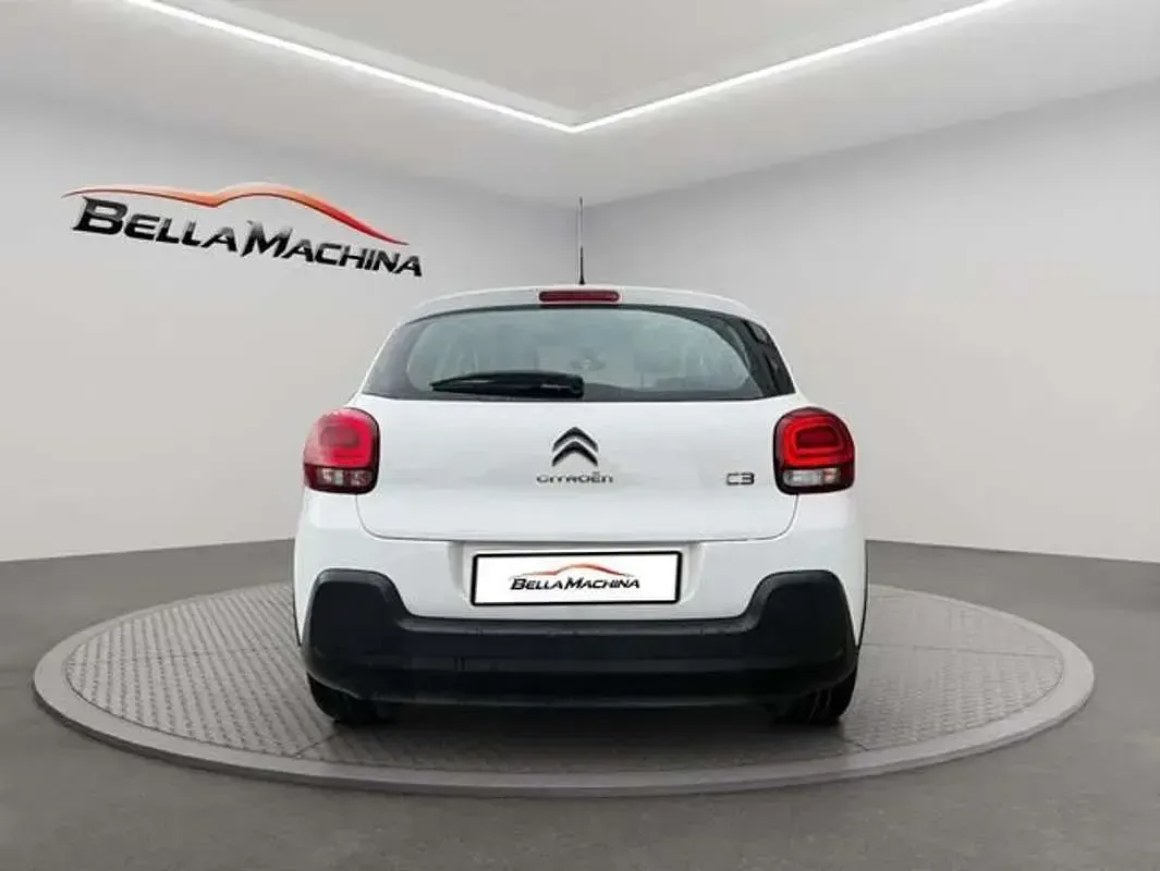 Usado Citroën C3 Feel 82 CV (60 kW) 2023 Blanco Utilitario