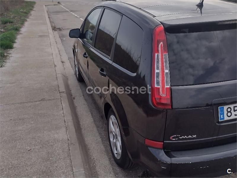 Usado Ford C-MAX Trend 115 CV (84 kW) 2010 Negro Monovolumen