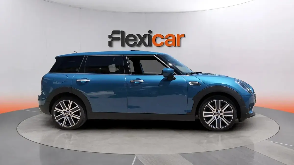 Usado Mini Cooper Clubman 136 CV (100 kW) 2024 Azul Familiar