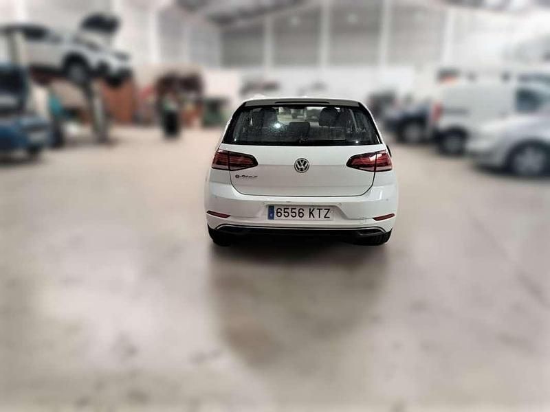 Usado VW e-Golf 100 kW (136 CV) 2019 Blanco Utilitario