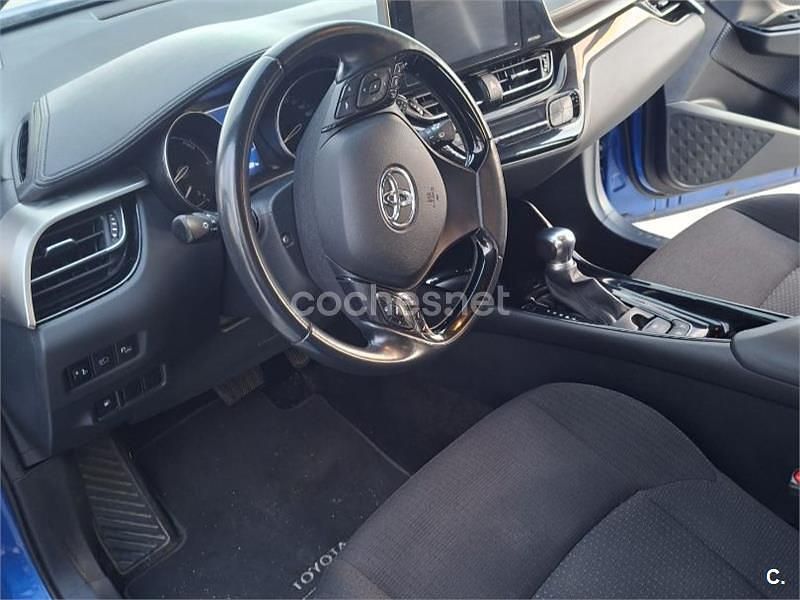 Usado Toyota C-HR Advance 122 CV (89 kW) 2019 Azul SUV