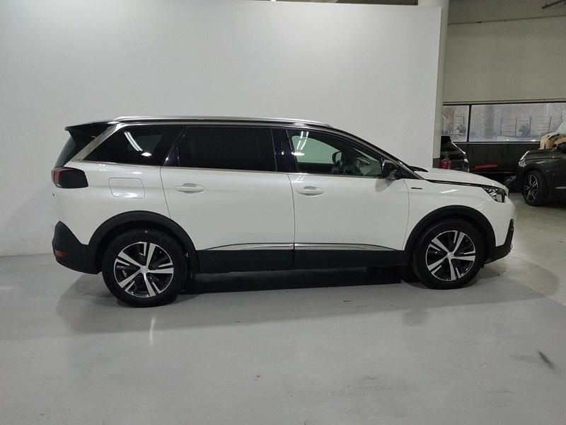 Usado Peugeot 5008 GT-line 131 CV (96 kW) 2020 Blanco SUV