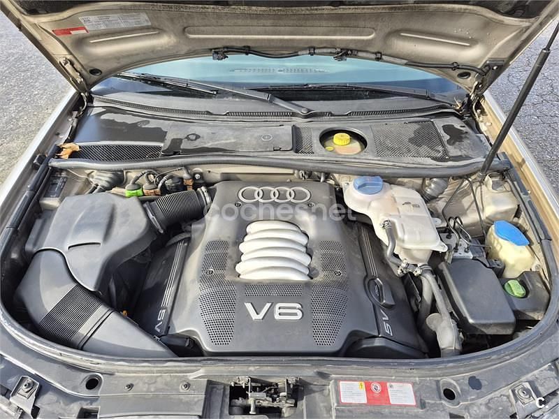 Usado Audi A6 165 CV (121 kW) 2001 Beige Berlina