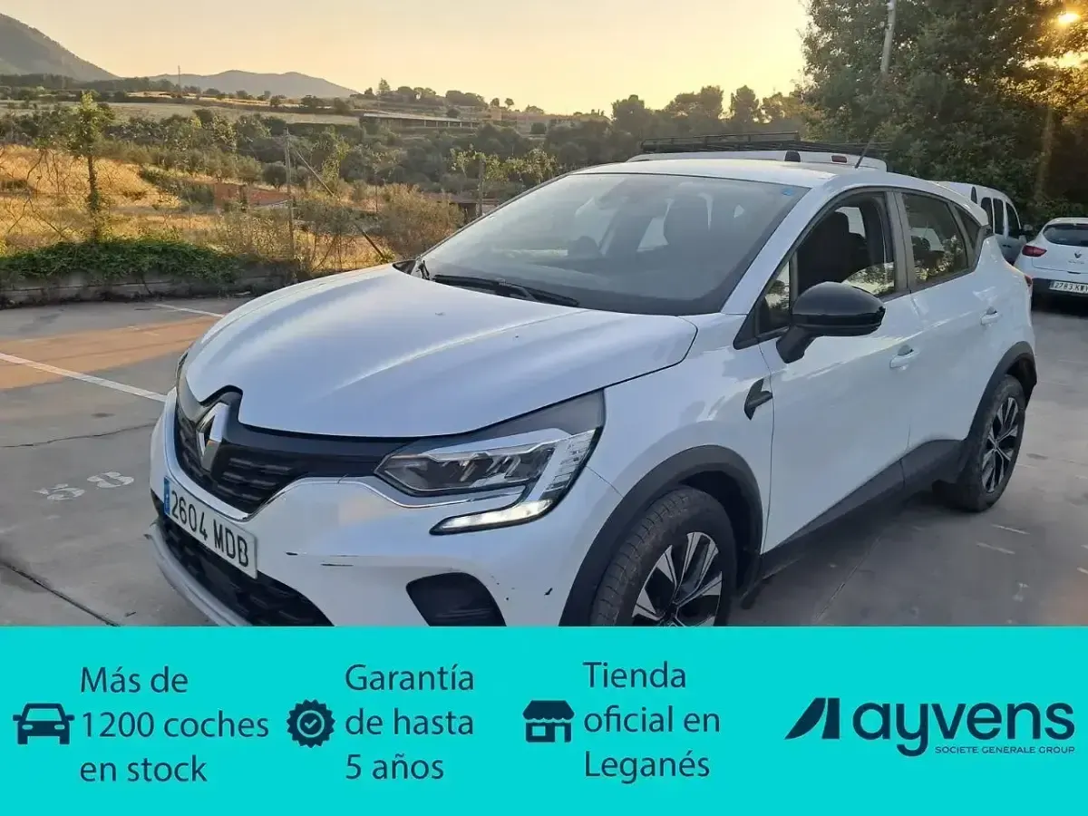 Usado Renault Captur Equilibre 101 CV (74 kW) 2022 Blanco SUV