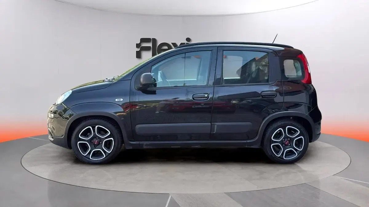 Usado Fiat Panda City Life 71 CV (52 kW) 2022 Negro Utilitario