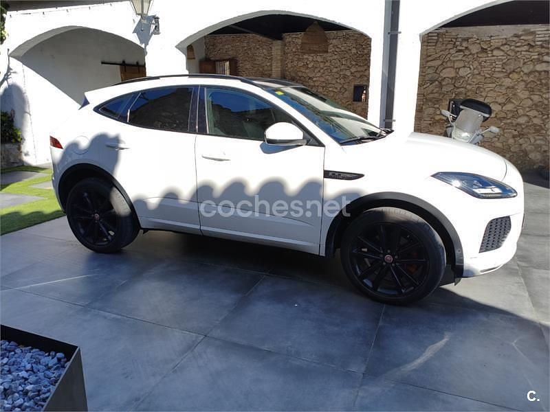 Usado Jaguar E-Pace R-Dynamic 150 CV (110 kW) 2018 Blanco SUV