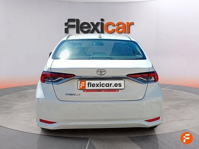 Usado Toyota Corolla Active 140 CV (102 kW) 2023 Blanco