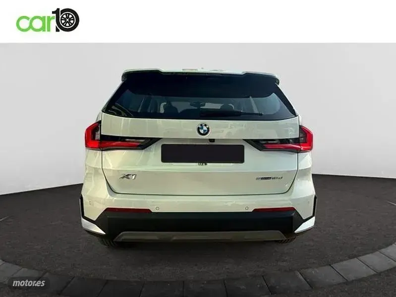 Usado BMW X1 150 CV (110 kW) 2023 Amarillo SUV