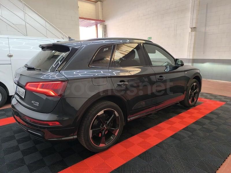 Usado Audi Q5 Ambiente 190 CV (139 kW) 2020 Gris / plata SUV