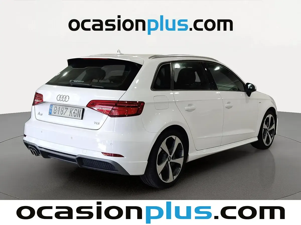 Usado Audi A3 Sportback S-Line 150 CV (110 kW) 2018 Blanco Utilitario