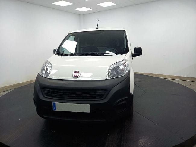 Usado Fiat Fiorino 80 CV (58 kW) 2018 Blanco Monovolumen