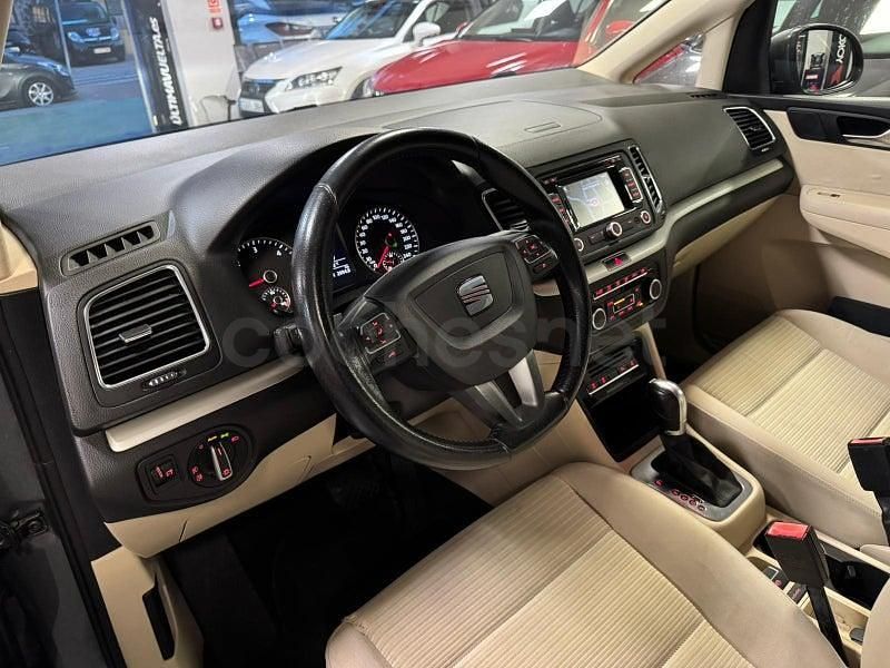 Usado Seat Alhambra Style 170 CV (125 kW) 2010 Gris / plata Monovolumen