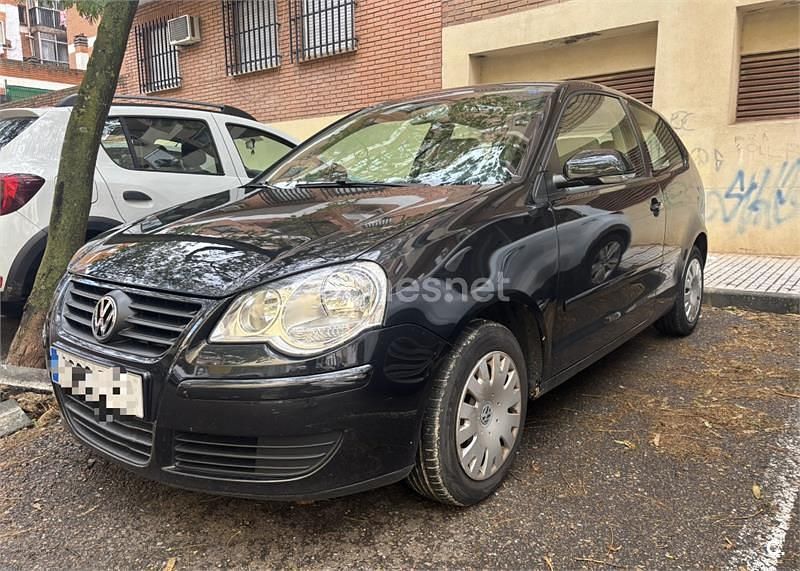 Negro Usado 2005 VW Polo Advance Berlina | 3600 € (Precio justo) - Imagen 1/4