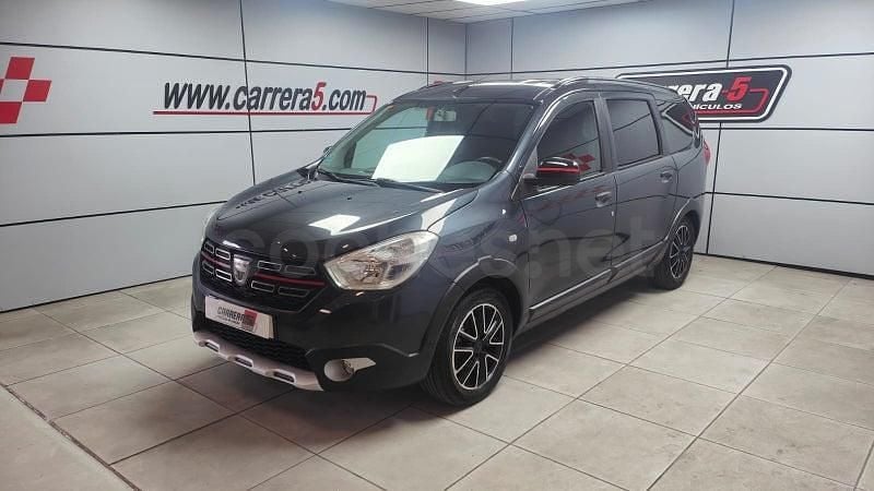 Usado Dacia Lodgy Stepway 115 CV (84 kW) 2019 Gris / plata Monovolumen