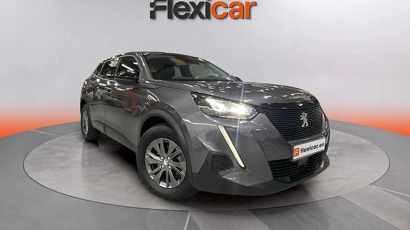 Usado Peugeot 2008 Active 101 CV (74 kW) 2022 Gris SUV
