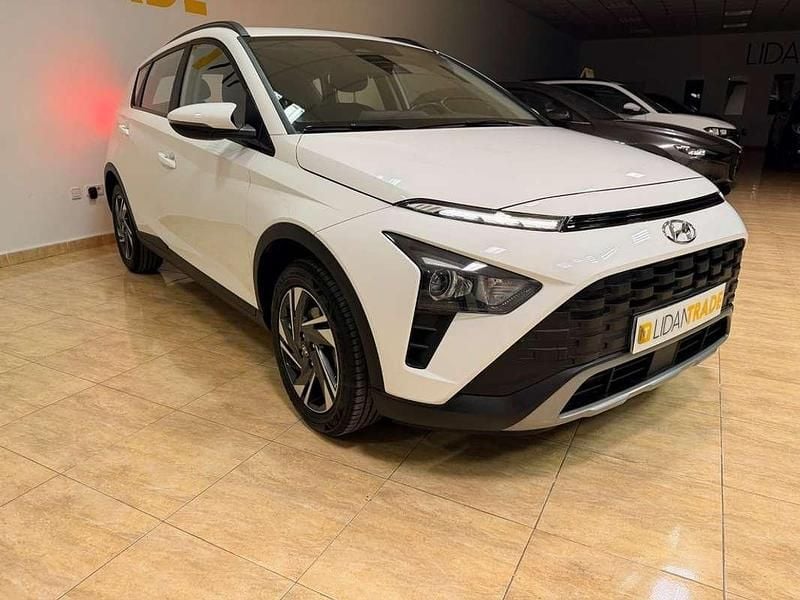 Usado Hyundai Bayon 84 CV (61 kW) 2023 Blanco SUV