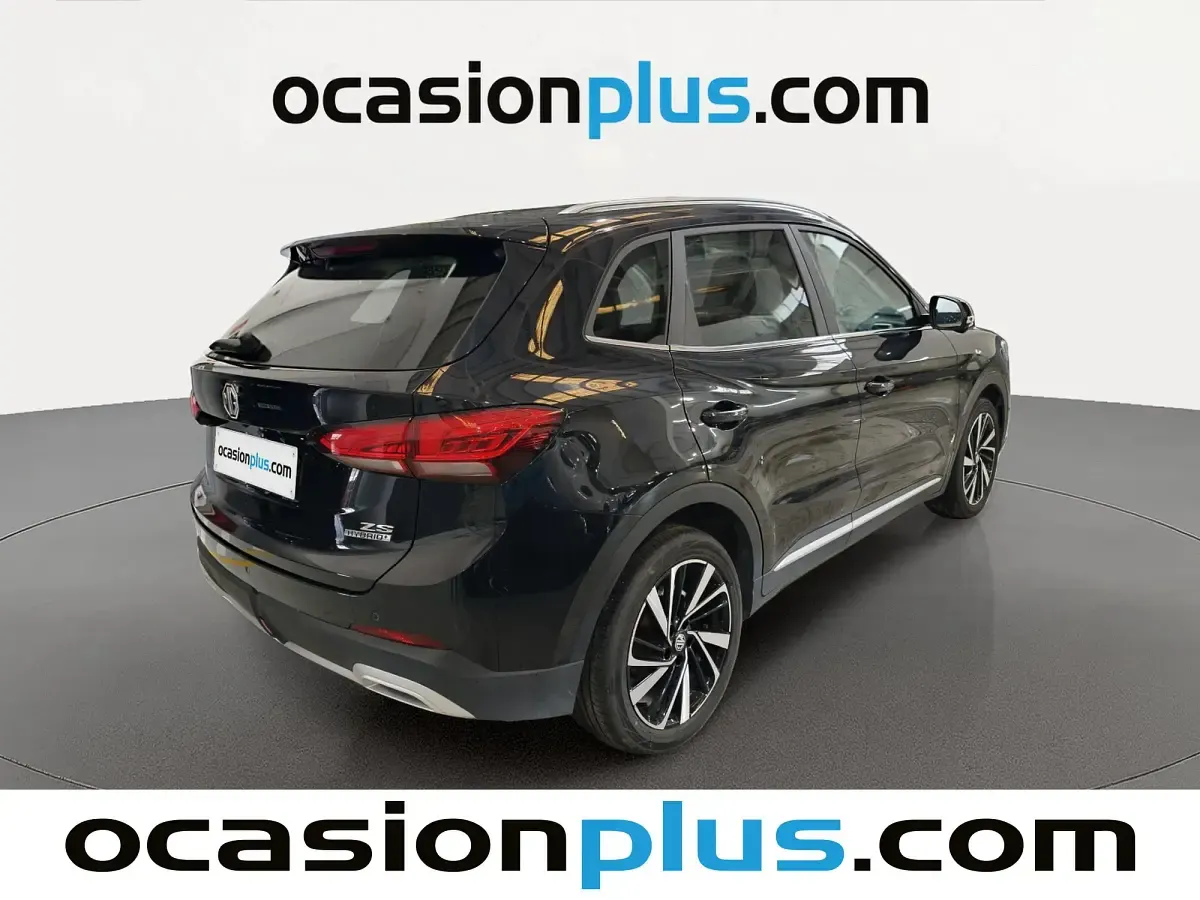 Usado MG ZS Luxury 197 CV (144 kW) 2025 Negro SUV