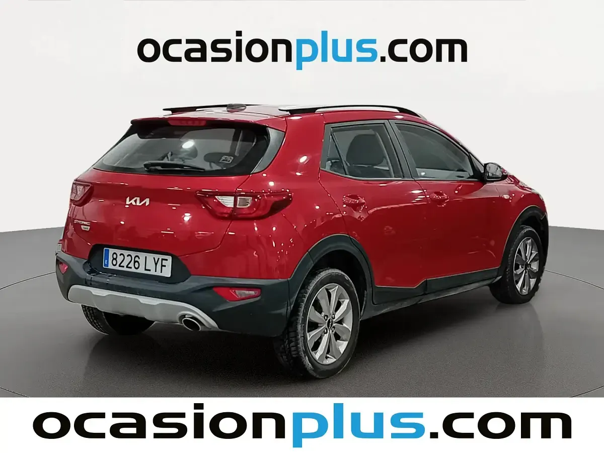 Usado Kia Stonic Plus 101 CV (74 kW) 2022 Rojo SUV