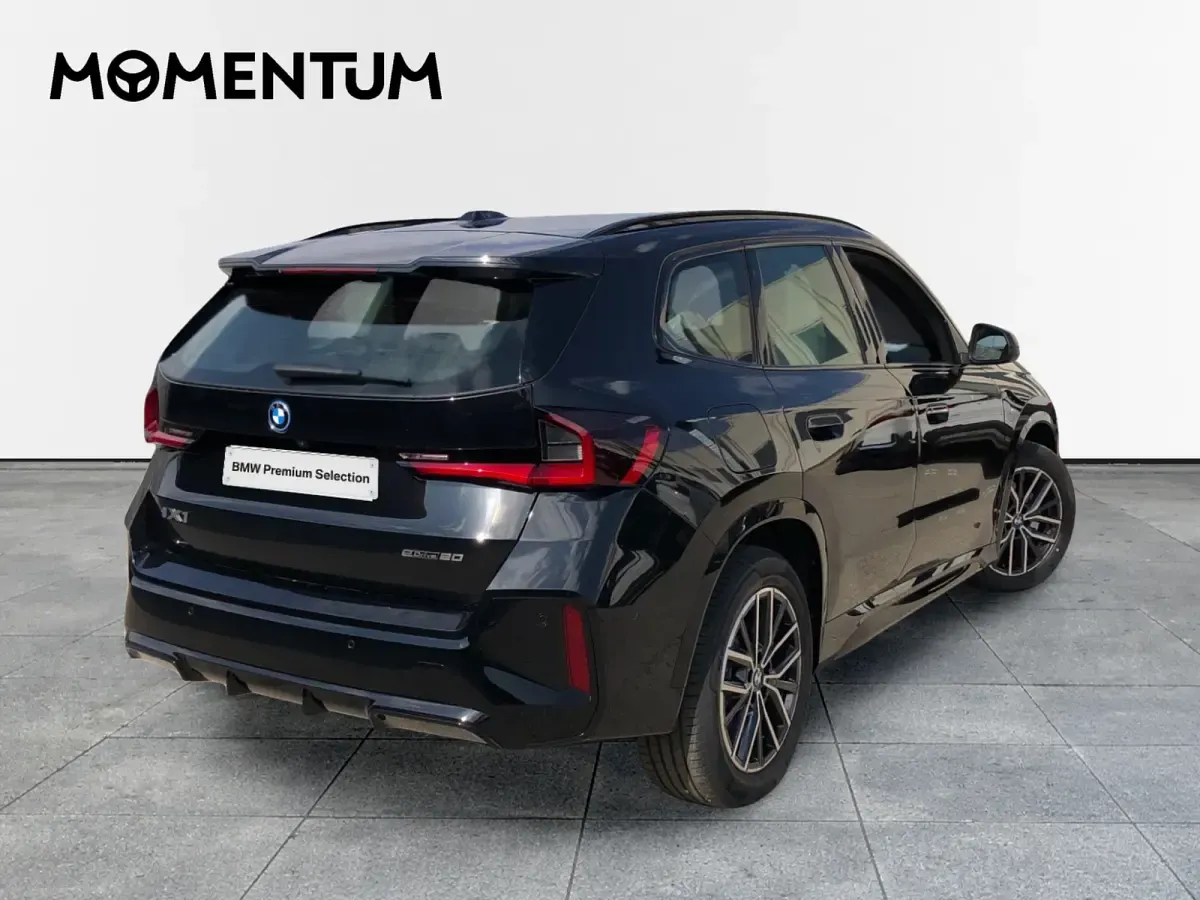 Usado BMW iX1 Shadowline 150 kW (204 CV) 2026 Negro SUV