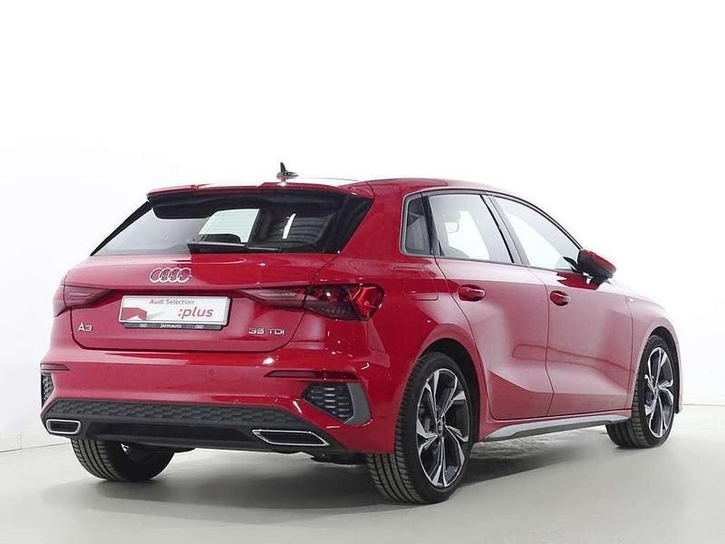 Usado Audi A3 Sportback 150 CV (110 kW) 2023 Rojo Utilitario