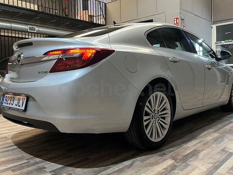 Usado Opel Insignia Excellence 170 CV (125 kW) 2016 Gris / plata Berlina