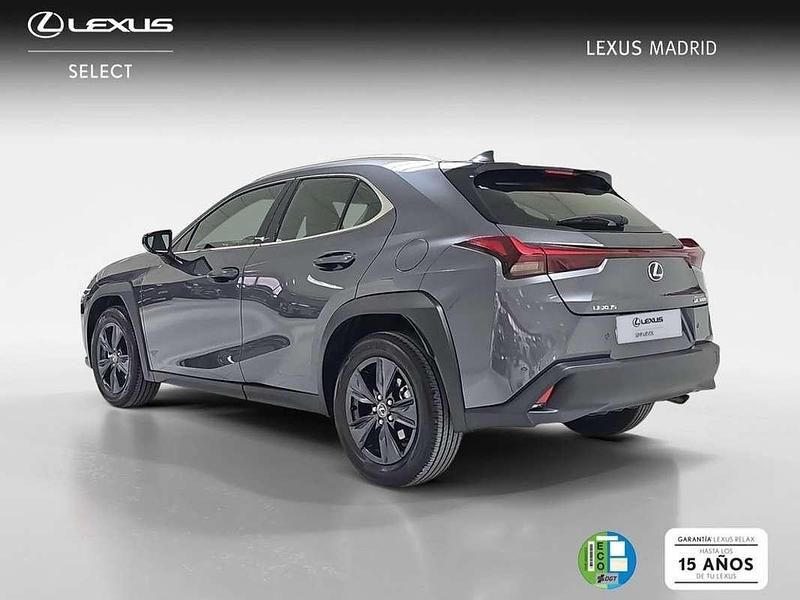 Usado Lexus UX 300h 200 CV (147 kW) 2025 Gris SUV