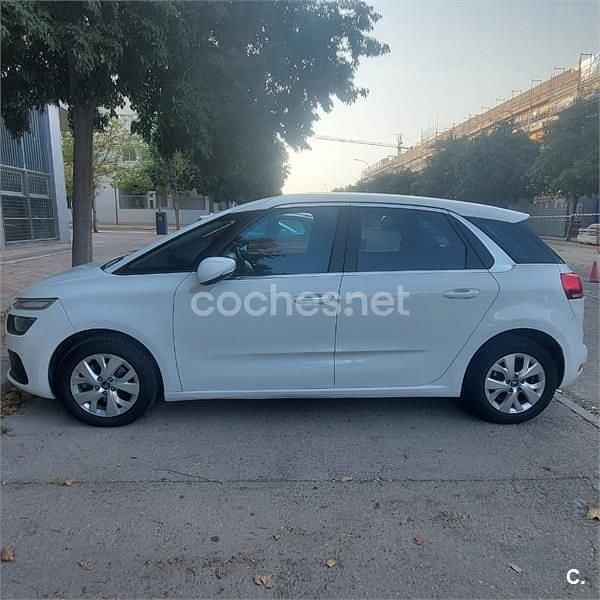 Blanco Usado 2017 Citroën C4 Picasso Live Monovolumen | 7500 € (Buen precio) - Imagen 1/4