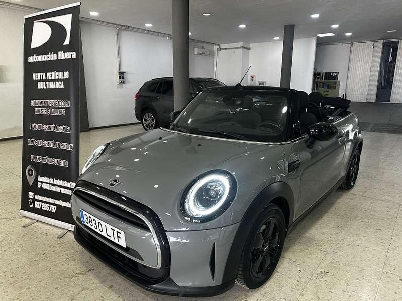 Usado Mini One Cabriolet 102 CV (75 kW) 2021 Gris Descapotable