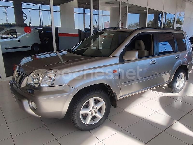 Käytetty Nissan X-Trail Comfort 136 HP (100 kW) 2003 Peessi Katumaasturi