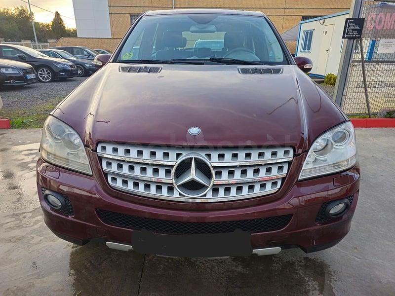 Usado Mercedes ML280 190 CV (139 kW) 2006 Granate SUV