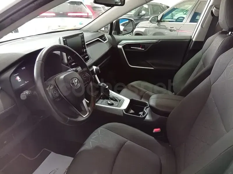 Usado Toyota RAV4 Hybrid Advance 218 CV (160 kW) 2021 Blanco SUV