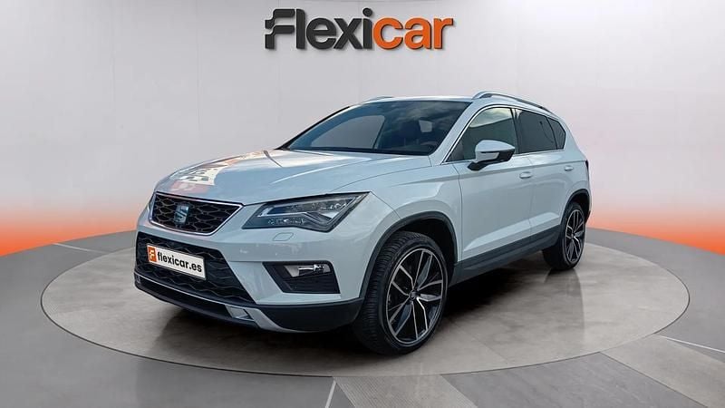 Usado Seat Ateca 4Drive 190 CV (139 kW) 2018 Blanco SUV