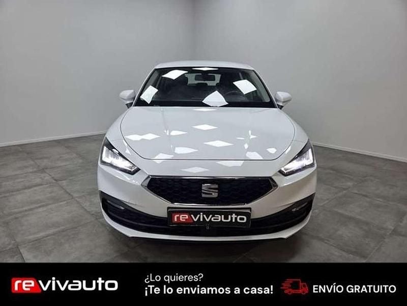 Usado Seat Leon Reference 90 CV (66 kW) 2022 Blanco Utilitario