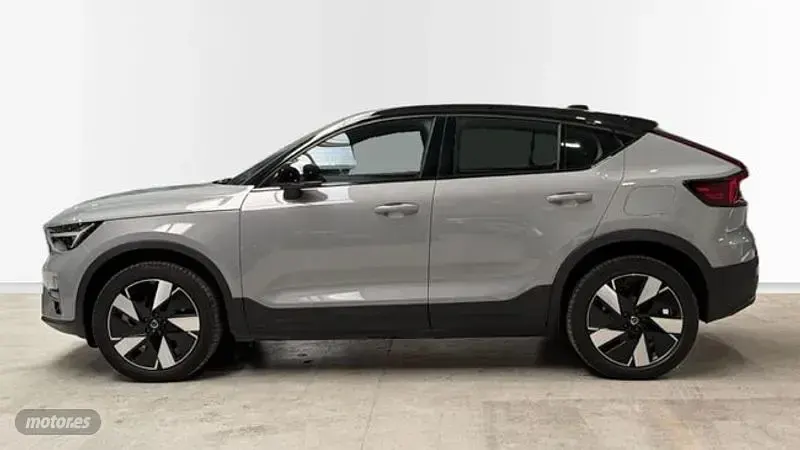 Usado Volvo EC40 Ultra 325 kW (442 CV) 2025 Gris SUV