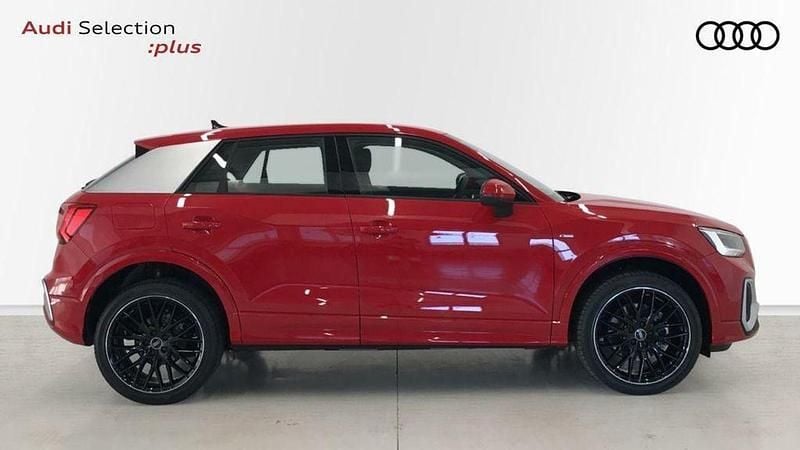 Usado Audi Q2 S-Line 150 CV (110 kW) 2022 Rojo SUV