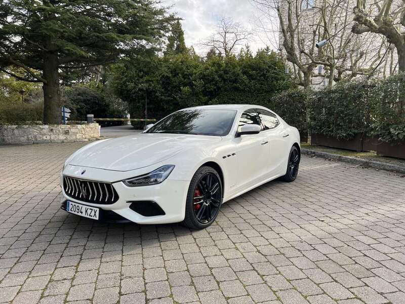 Blanco Usado 2019 Maserati Ghibli Coupe | 51.900 € - Imagen 1/4
