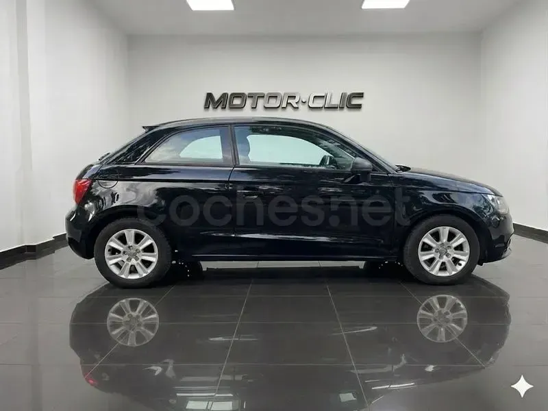 Usado Audi A1 Ambition 105 CV (77 kW) 2012 Negro Utilitario