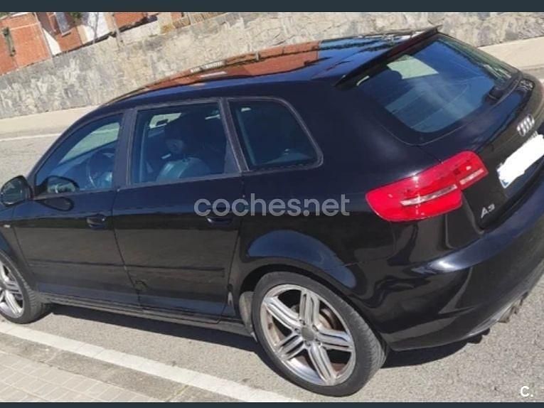 Usado Audi A3 Ambiente 170 CV (125 kW) 2010 Negro Utilitario