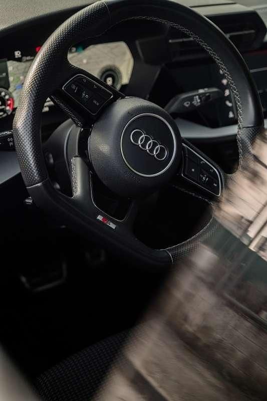 Usado Audi S3 Sportback Premium 310 CV (228 kW) 2023 Negro Utilitario