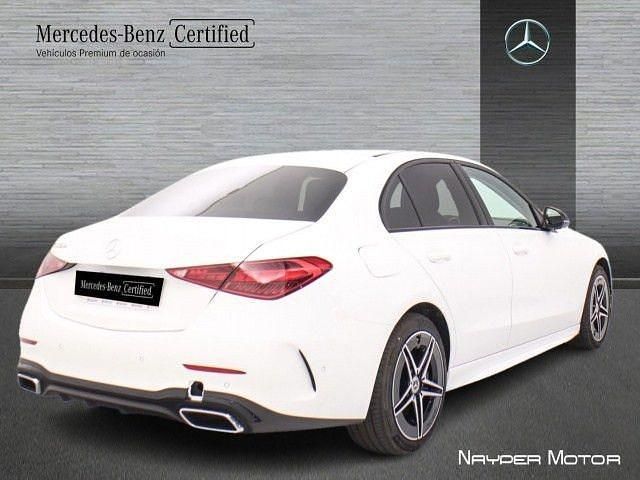 Usado Mercedes C300e AMG line 313 CV (230 kW) 2025 Blanco polar