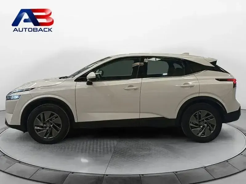 Usado Nissan Qashqai Acenta 158 CV (116 kW) 2022 Blanco SUV