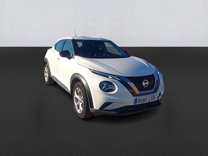 Usado Nissan Juke Acenta 114 CV (83 kW) 2021 Blanco SUV
