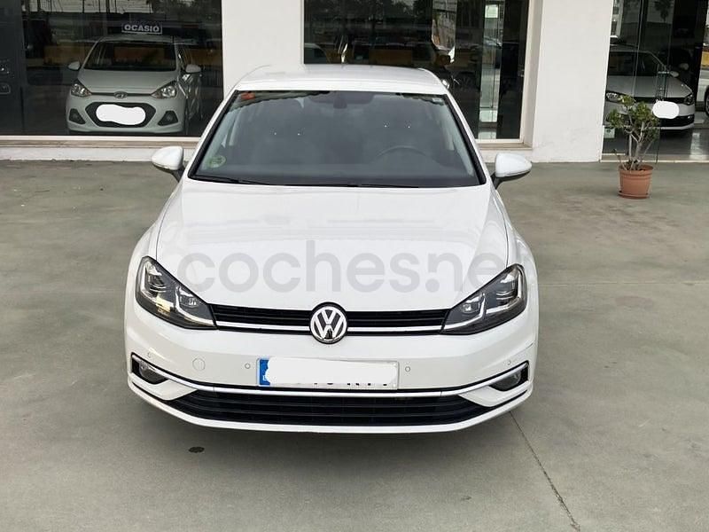 Usado VW Golf VII Sportline 150 CV (110 kW) 2020 Blanco Berlina