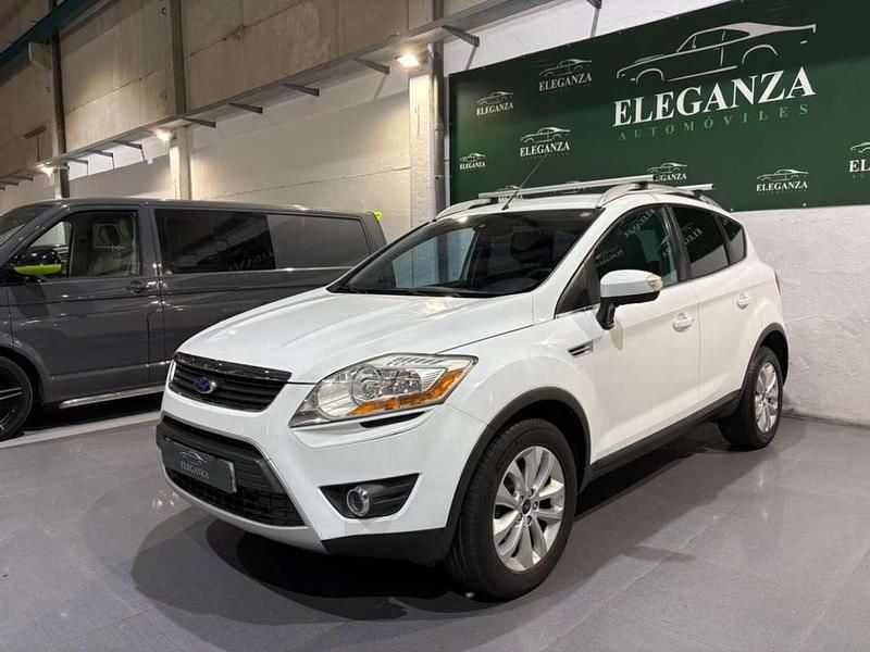 Blanco Usado 2009 Ford Kuga Titanium SUV | 9490 € (Precio justo) - Imagen 1/4