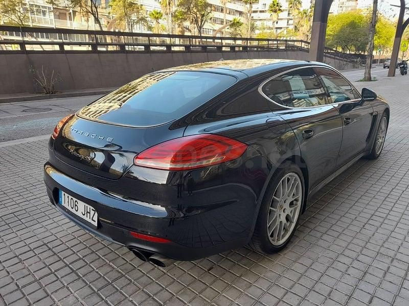 Usado Porsche Panamera 420 CV (308 kW) 2015 Negro Utilitario