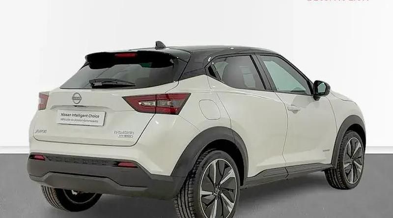 Usado Nissan Juke 143 CV (105 kW) 2023 Lunar white midnight black SUV