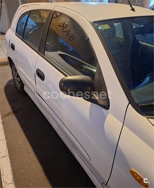 Usado Nissan Almera 98 CV (72 kW) 2003 Blanco Berlina